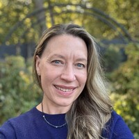 Crafted. Employee Rebecca Lazaroff's profile photo