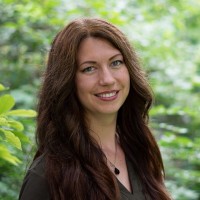 Julianna van Adrichem Email
