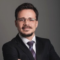 Raphael Gonçalves Email