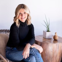 HUFF & Co. Employee Julia Berg's profile photo