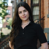 mindbodygreen.com Employee Hannah Allen's profile photo