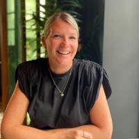 Mona Thomassen Email