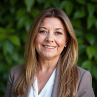 Michell Valentine Email & Phone Number