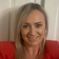 Esteem Training Ltd Employee Tracey Sinclair's profile photo