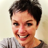 Real Property Institute of Canada (RPIC) Employee Robin Lindsey's profile photo