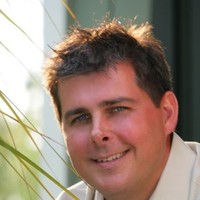 Intracoastal Realty Employee Glenn Neighbour's profile photo