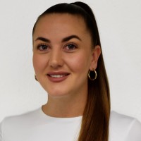 Joana Pfleiderer Email