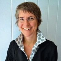 Two Halves Consulting Employee Polly Mitchell-Guthrie's profile photo