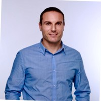 Gianni le Vaillant Email
