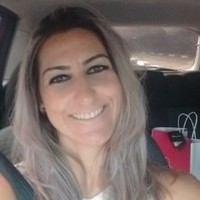 Adriana Borgonhi Email