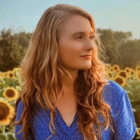 Thomas More Society Employee Kathryn Pluta's profile photo