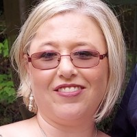 Pearlie Aaron Email & Phone Number