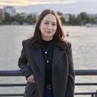 Jalyna Schröder Email & Phone Number