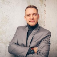 Ulf Meyer Email