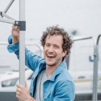 Oliver Baxter Email & Phone Number
