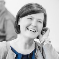 Corinna Acksteiner Email