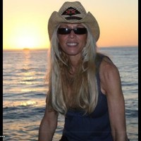 Dentserv Dental Services Employee Lizzie Edgar's profile photo