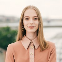 Emese Jójárt Email