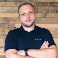 Roman Denisov Email