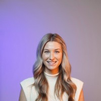 Nuuly Employee Ellen Weaver's profile photo