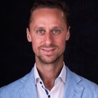 yeswetrust Employee Emanuel Lueber's profile photo