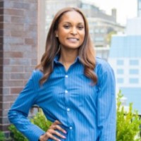simplehuman Employee Mia Fields's profile photo