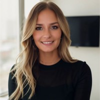 Rate Employee Amanda Shelton's profile photo