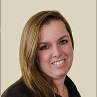 Vivid Ink Graphics Employee Sylvia Frazier's profile photo