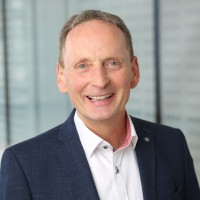 Peter Günther Email