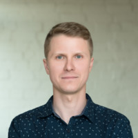 Volodymyr Katarovskyi Email