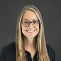Kelli Fox Email & Phone Number