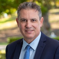 Stuart McKinnon Email