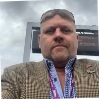 Ian Carnegie Email