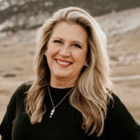 Kristen Bruntz Email & Phone Number