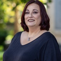 Betsy Davies Email & Phone Number