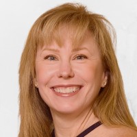 Lisa Pellow Email & Phone Number