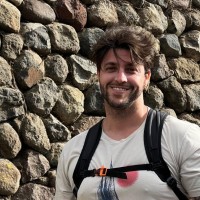 Carlos Montoya Moya Email