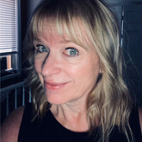 Emblemtek Employee Lise Fillion's profile photo
