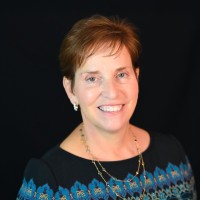 Symphony Senior Living Employee Lisa Brush's profile photo