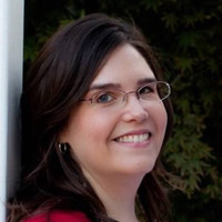 Bobbie Davis Email & Phone Number