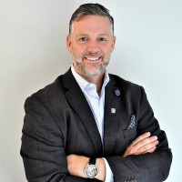 Email e telefono di Adam Evans