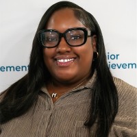 Taylor Reeves Email & Phone Number