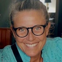 Charlotte Uhler Email