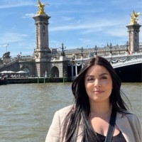Roundtable Employee Zaineb Messoussi's profile photo