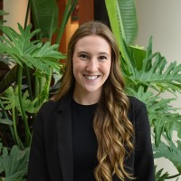 Lauren Wenaas Email & Phone Number