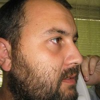 AYKO Employee Robert Szeker's profile photo