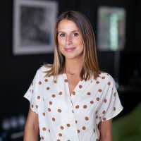 Continents Insolites Employee Elodie Crowin's profile photo