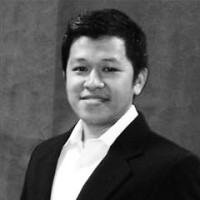 Hari Wahyudi Email