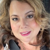 Lisa Alvarez Email & Phone Number