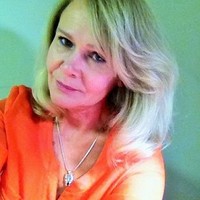 Green Theme Technologies Inc. Employee Faina Fialkovsky's profile photo